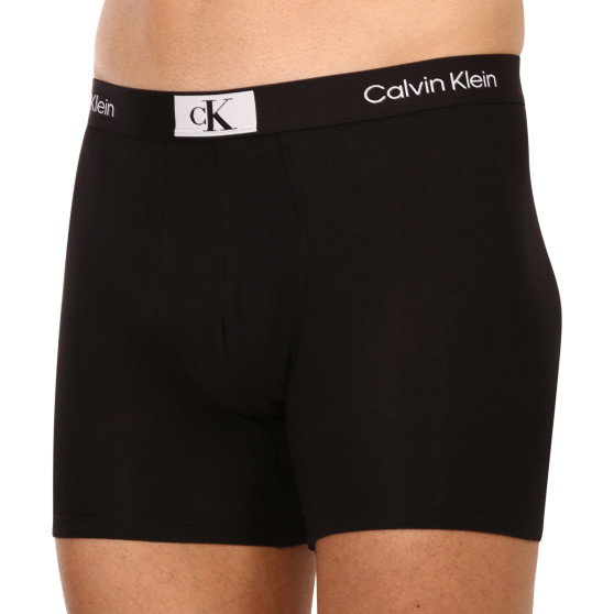 3PACK Boxershorts för herrar Calvin Klein svart (NB3529A-UB1)