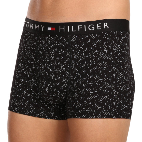 Set för män Tommy Hilfiger boxershorts och strumpor i en presentförpackning (UM0UM03048 0GU)