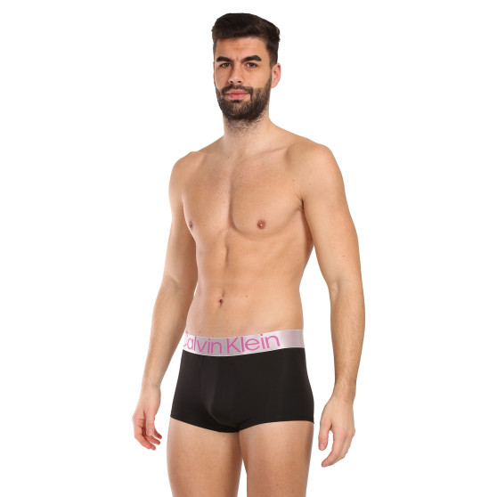 3PACK Boxershorts för herrar Calvin Klein svart (NB3074A-MHQ)